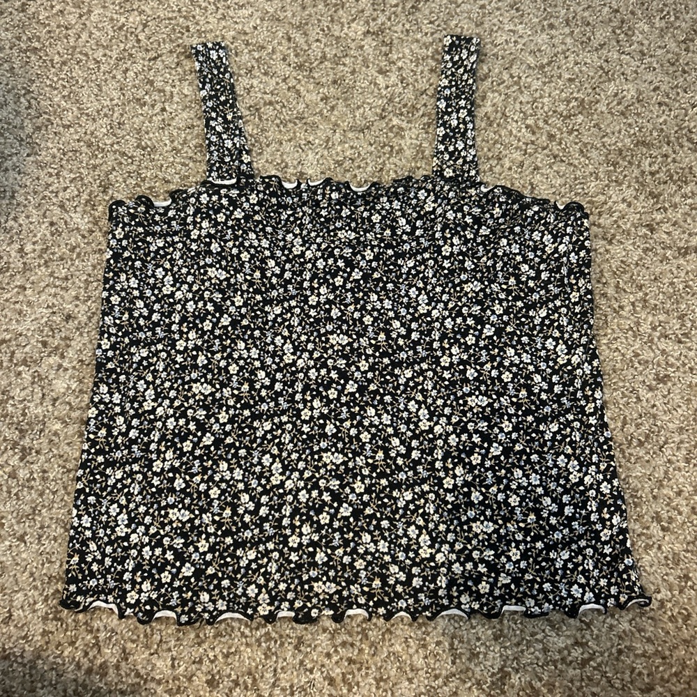 American Eagle Outfitters Black and White Ribbed Camisole
